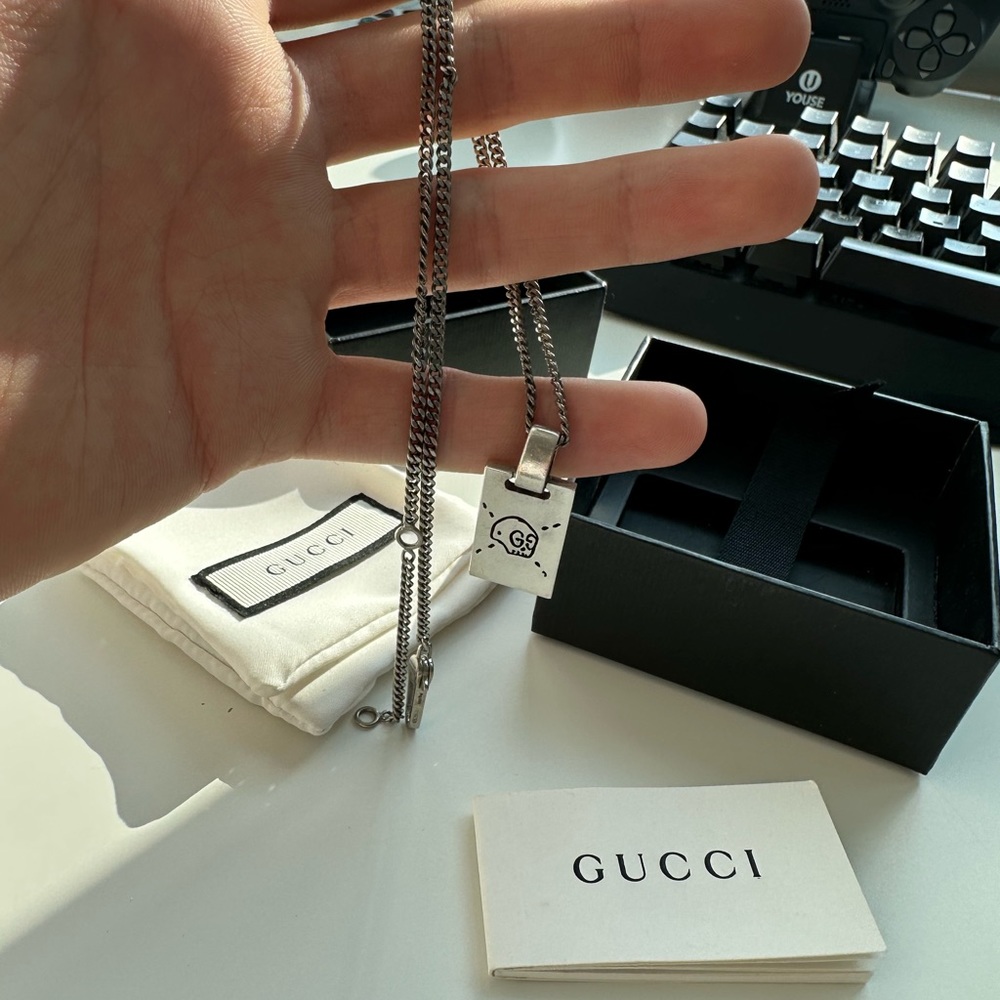 Gucci ghost necklace - Picture 2 of 8